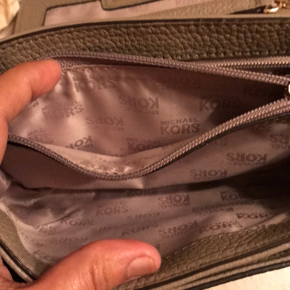 Authentic mk minibag - Picture 3 of 3
